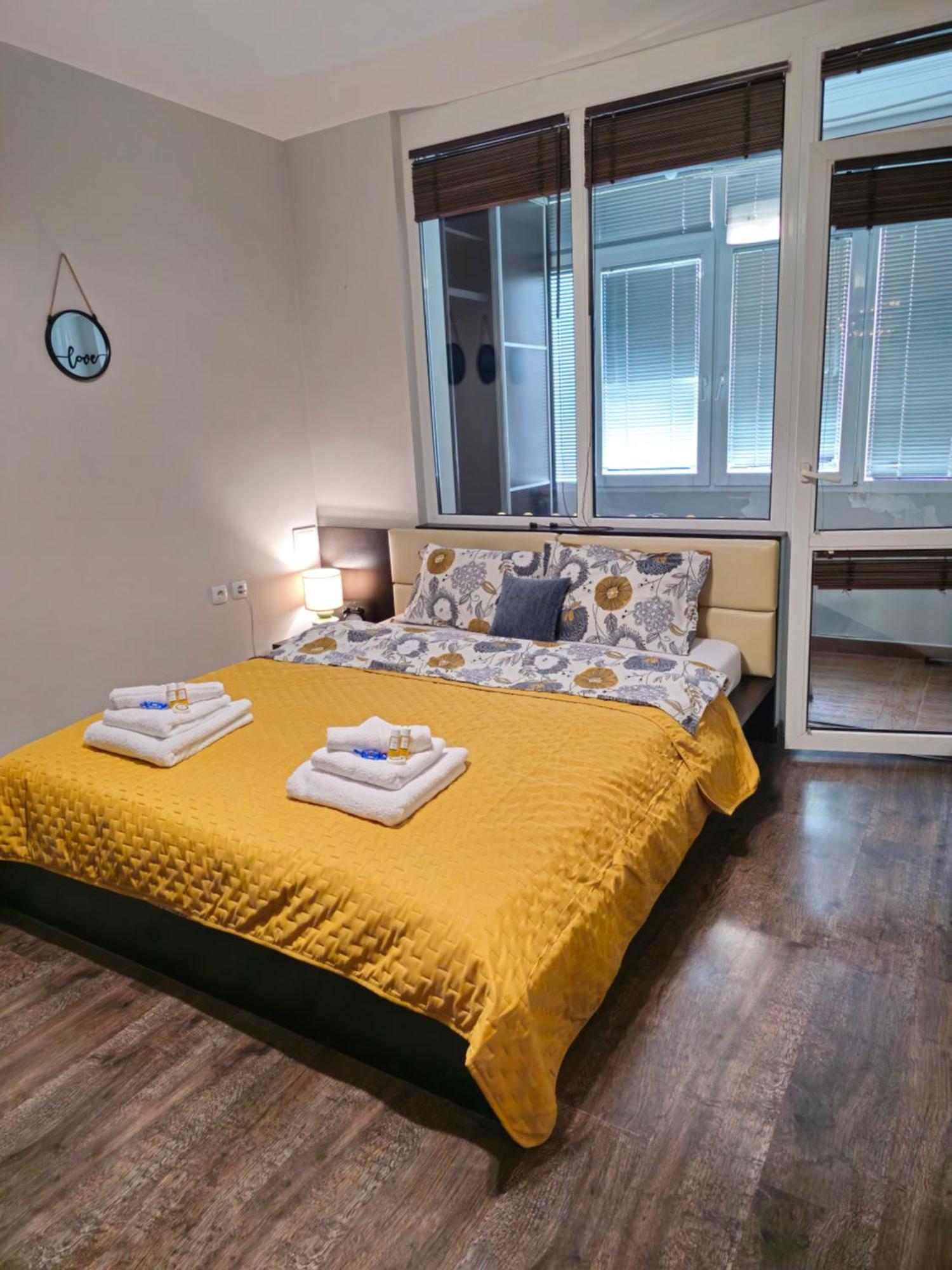 Rea Mladost - Easy Access To Metro, Ideal Location 소피아 외부 사진